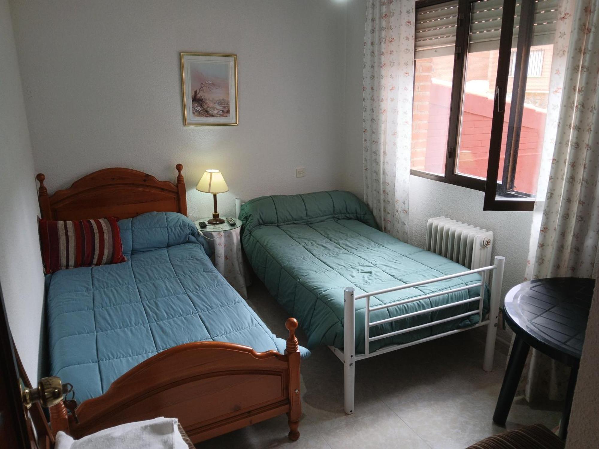 Habitacion Privada Doble Toledo — Photos 1